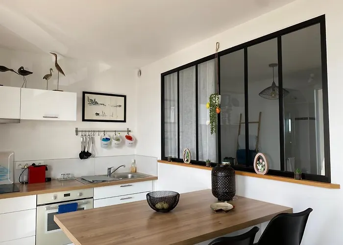 Splendide Vue Face A La Mer Avec Garage
