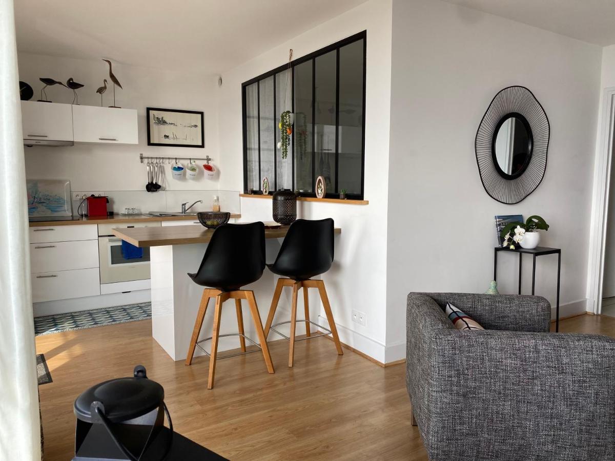 Splendide Vue Face A La Avec Garage
